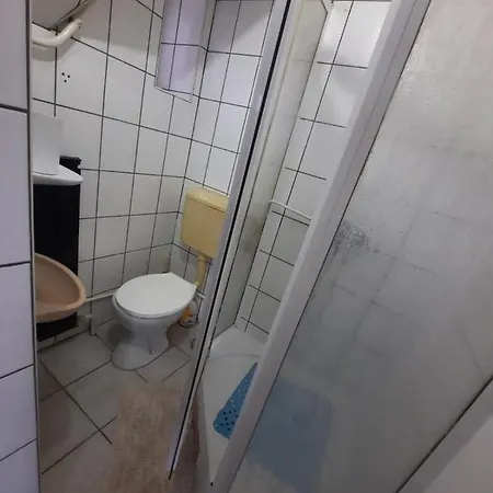 Laci Szallashely Privatunterkunft *