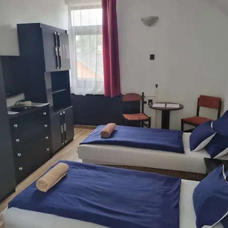 Privatunterkunft Laci Szallashely